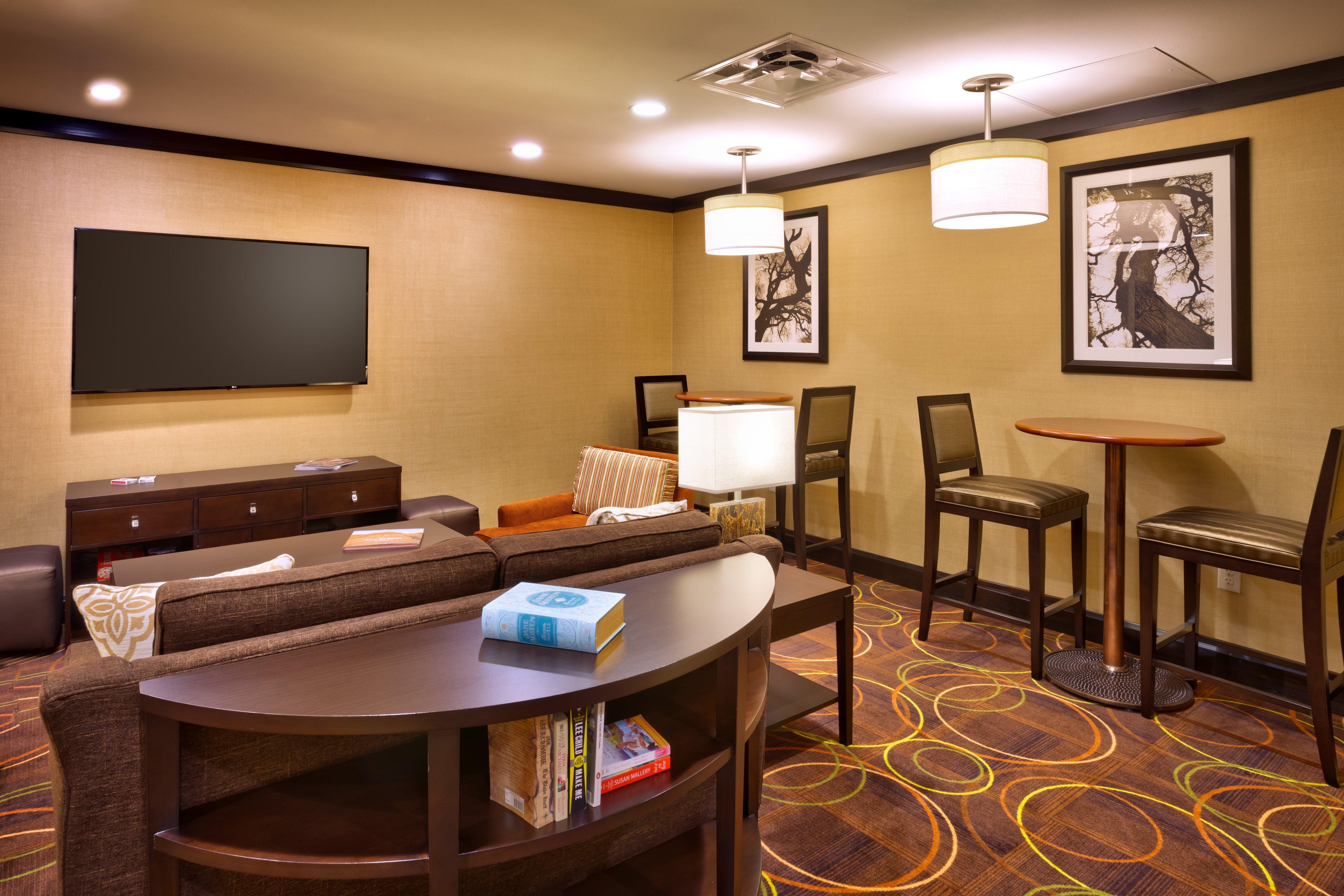 Staybridge Suites Cheyenne By Ihg Exterior foto
